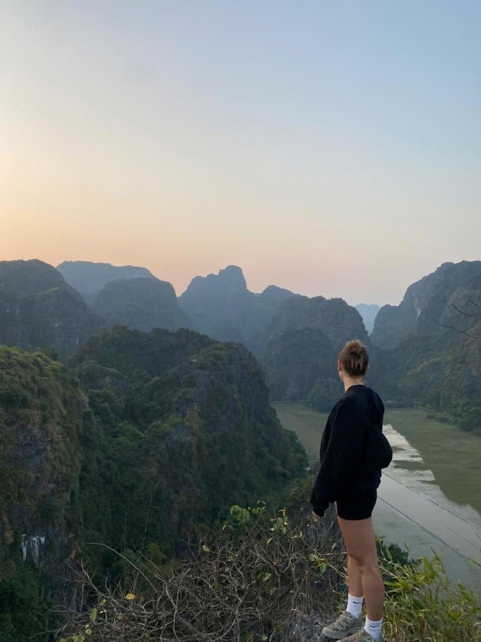 Thung Sen Tam Coc Chalets Ninh Binh Exterior photo